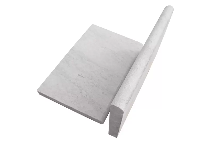 Domanic White
